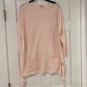 Lilly Pulitzer size S lightweight pullover pale pink